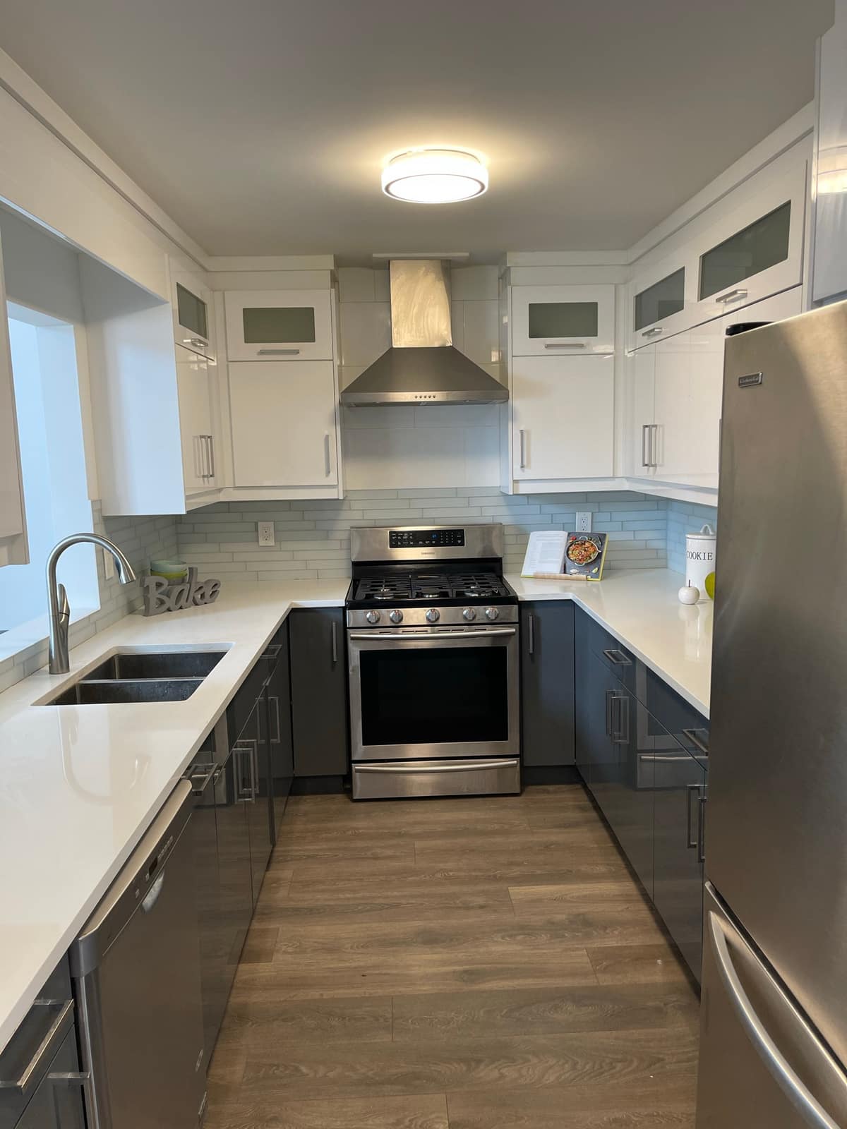 Laminate flooring installed in a Coquitlam home
