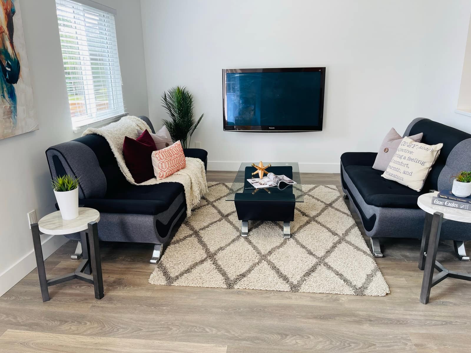 Laminate flooring installed in a Coquitlam home