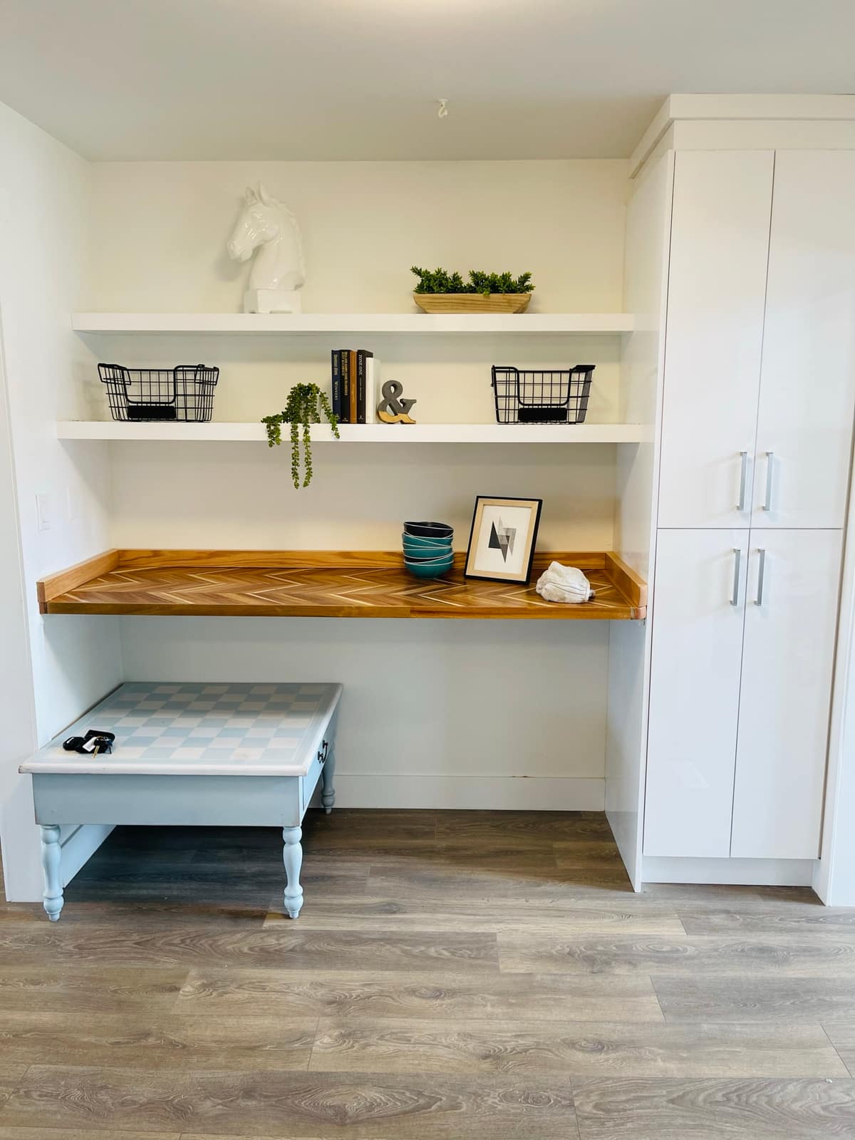 Laminate flooring installed in a Coquitlam home